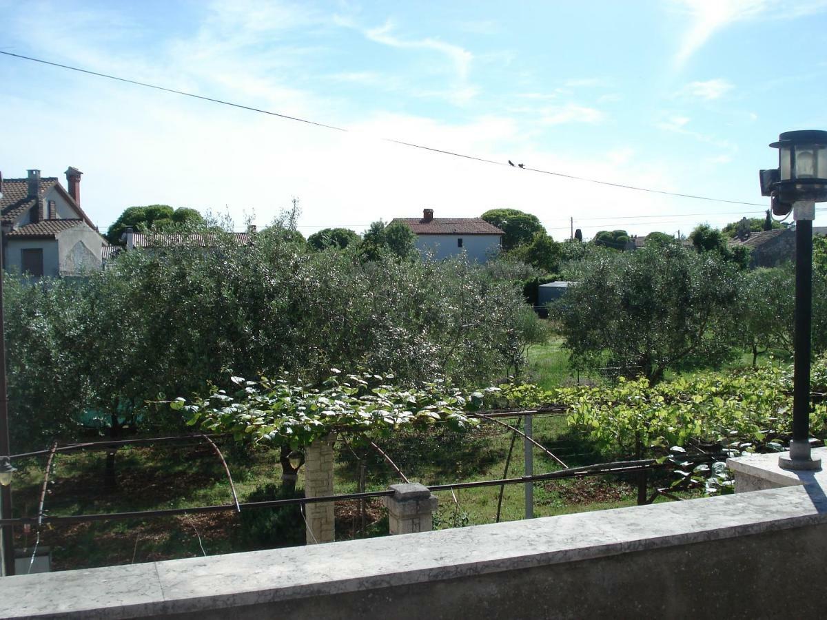 Apartment Tijano Krnica Luaran gambar