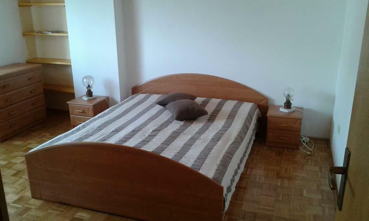 Apartment Tijano Krnica Luaran gambar
