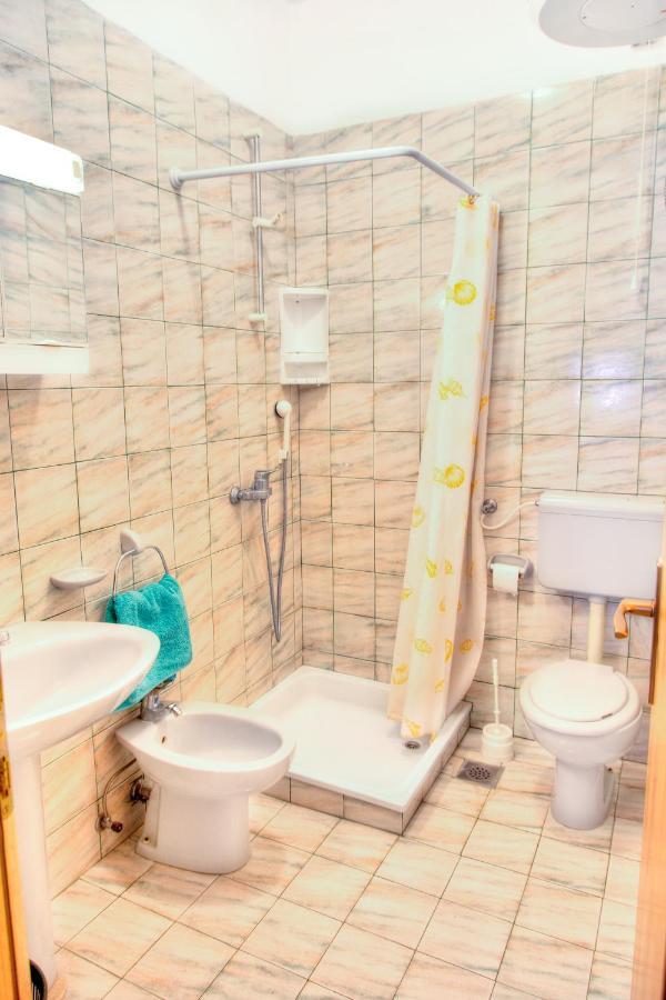 Apartment Tijano Krnica Luaran gambar